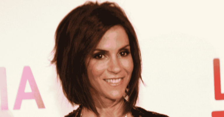 Jami Gertz height